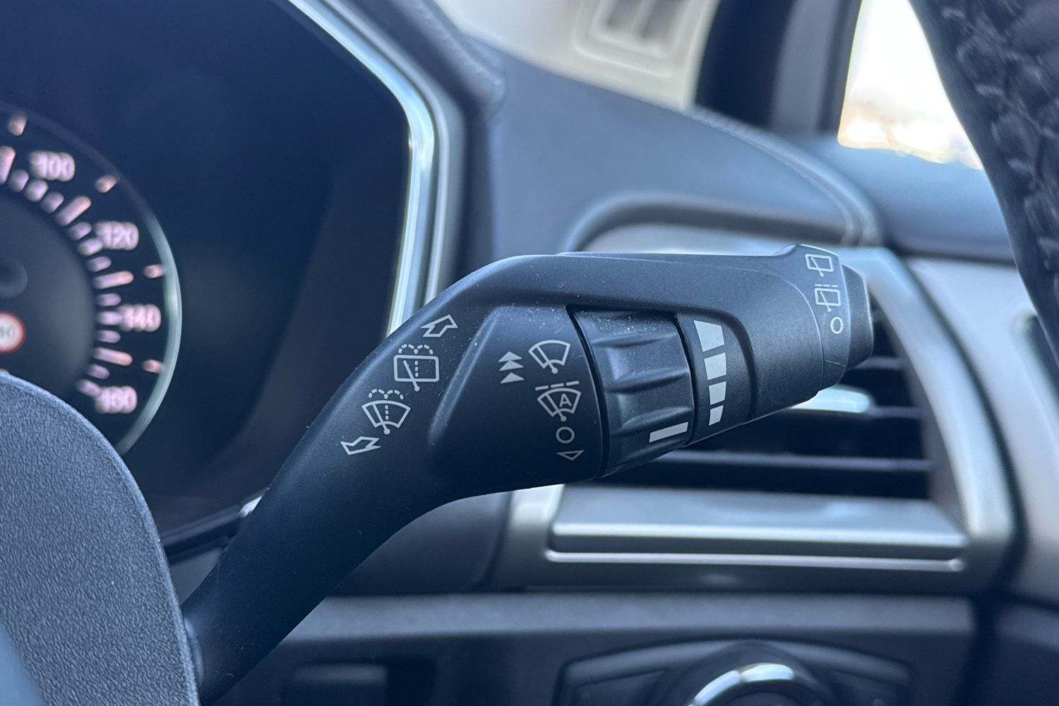 Used Ford Mondeo 2018 for sale - 77220109: Photo 14