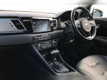 Used Kia Niro 2019 for sale - 79099793: Photo