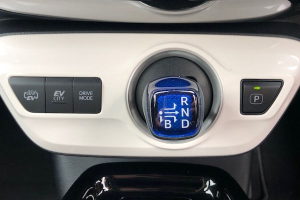 Used Toyota Prius 2018 for sale - 76220304: Photo 10