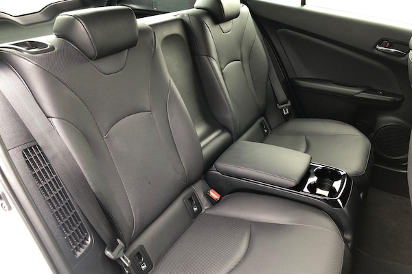 Used Toyota Prius 2018 for sale - 76220304: Photo 15