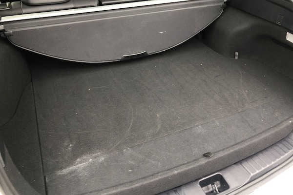 Used Toyota Prius 2018 for sale - 76220304: Photo 16