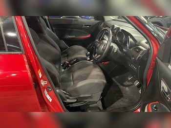 Used Suzuki Swift 2018 for sale - 76662216: Photo