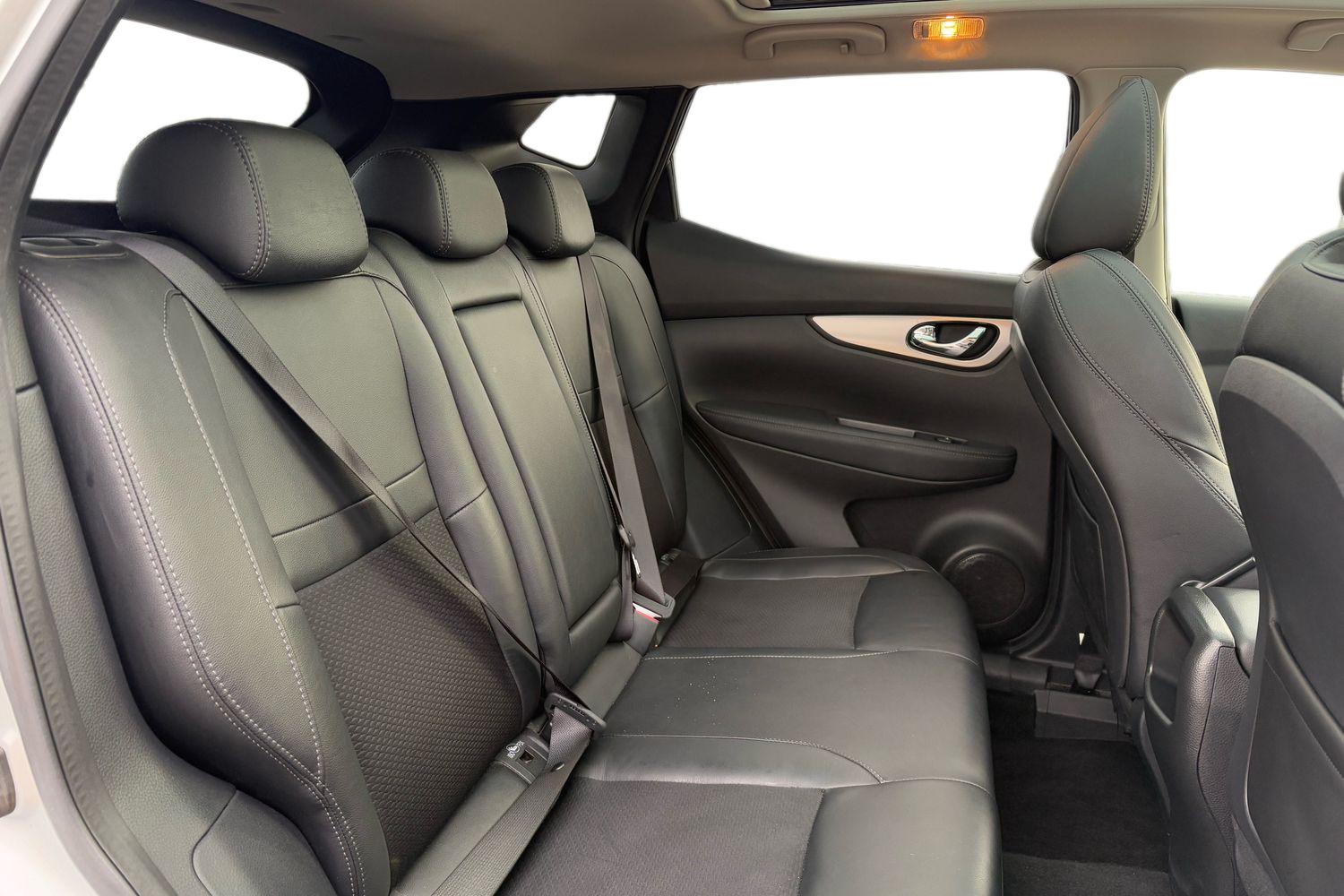 Used Nissan Qashqai 2018 for sale - 76353142: Photo 13