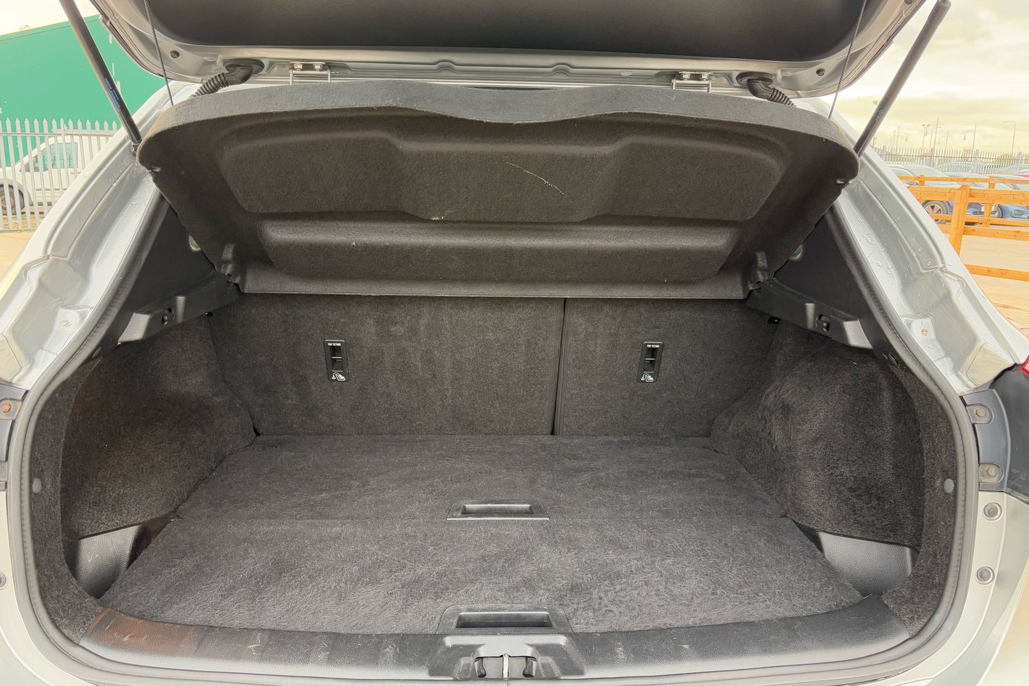 Used Nissan Qashqai 2018 for sale - 76353142: Photo 14