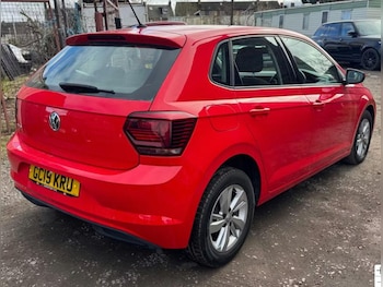 Used Volkswagen Polo 2019 for sale - 77989673: Photo
