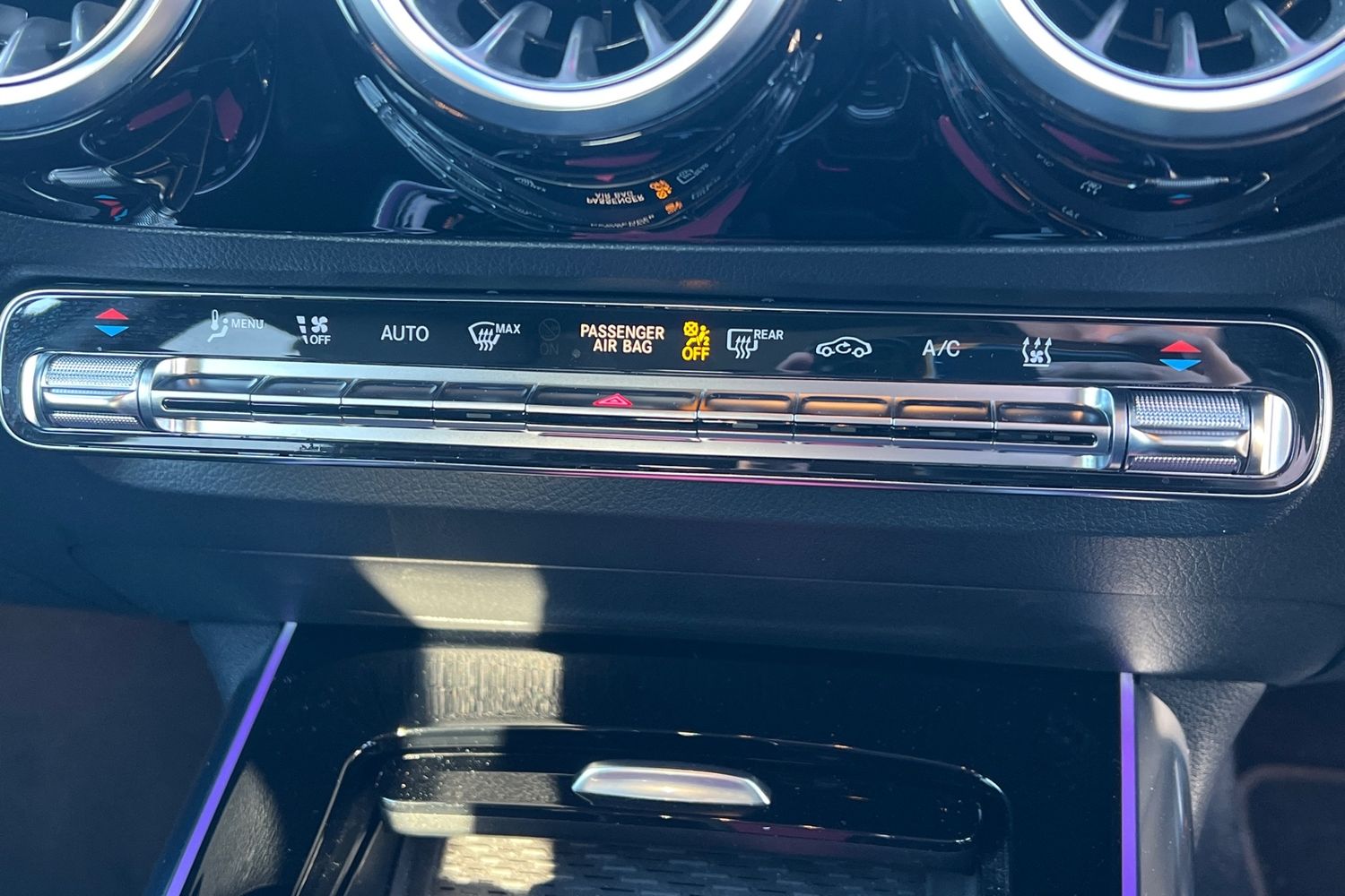 Used Mercedes-Benz EQA 2023 for sale - 76649326: Photo 11