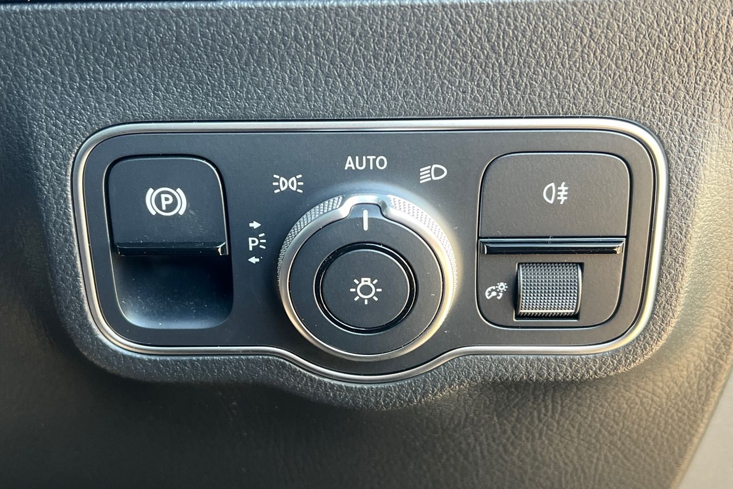 Used Mercedes-Benz EQA 2023 for sale - 76649326: Photo 18