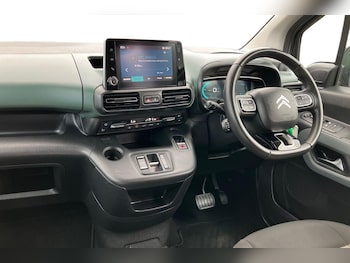 Used Citroen Berlingo 2023 for sale - 79138402: Photo