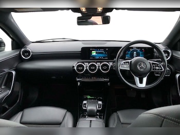 Used Mercedes-Benz A-Class 2019 for sale - 76047474: Photo 3