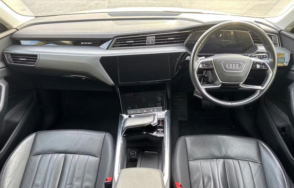 Used Audi e-tron 2020 for sale - 77275427: Photo 3