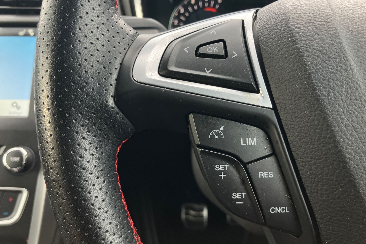 Used Ford Mondeo 2018 for sale - 77262635: Photo 13