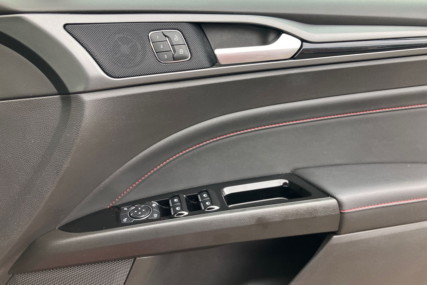 Used Ford Mondeo 2018 for sale - 77262635: Photo 19