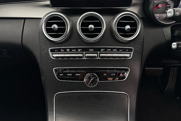 Used Mercedes-Benz C Class 2018 for sale - 75804610: Photo 7