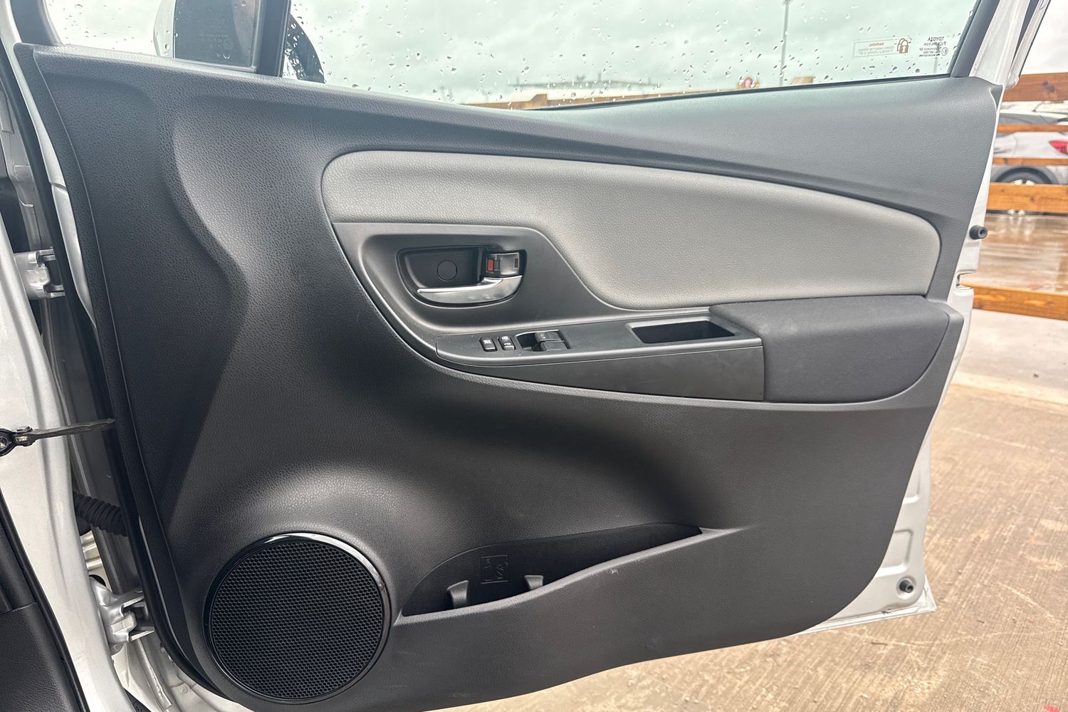 Used Toyota Yaris 2019 for sale - 76863422: Photo 14