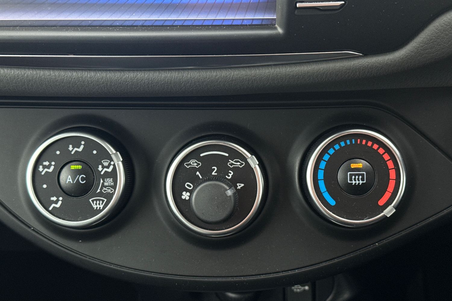 Used Toyota Yaris 2019 for sale - 76863422: Photo 7