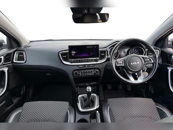 Used Kia Ceed 2023 for sale - 76469309: Photo