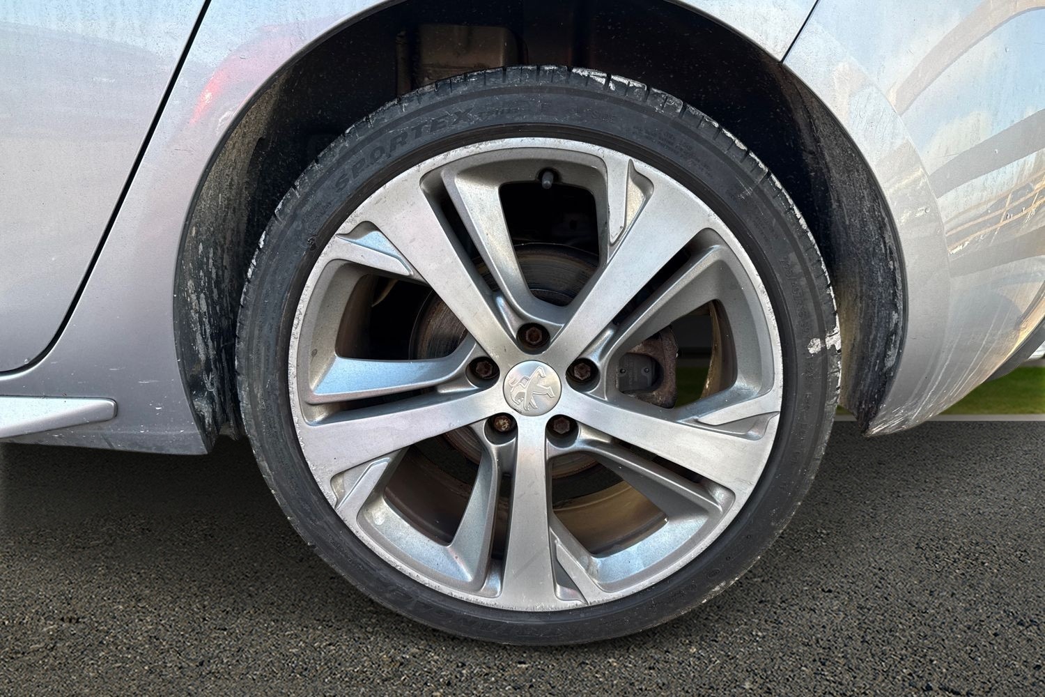 Used Peugeot 308 2018 for sale - 77220123: Photo 18