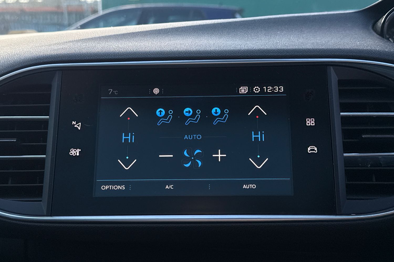 Used Peugeot 308 2018 for sale - 77220123: Photo 8