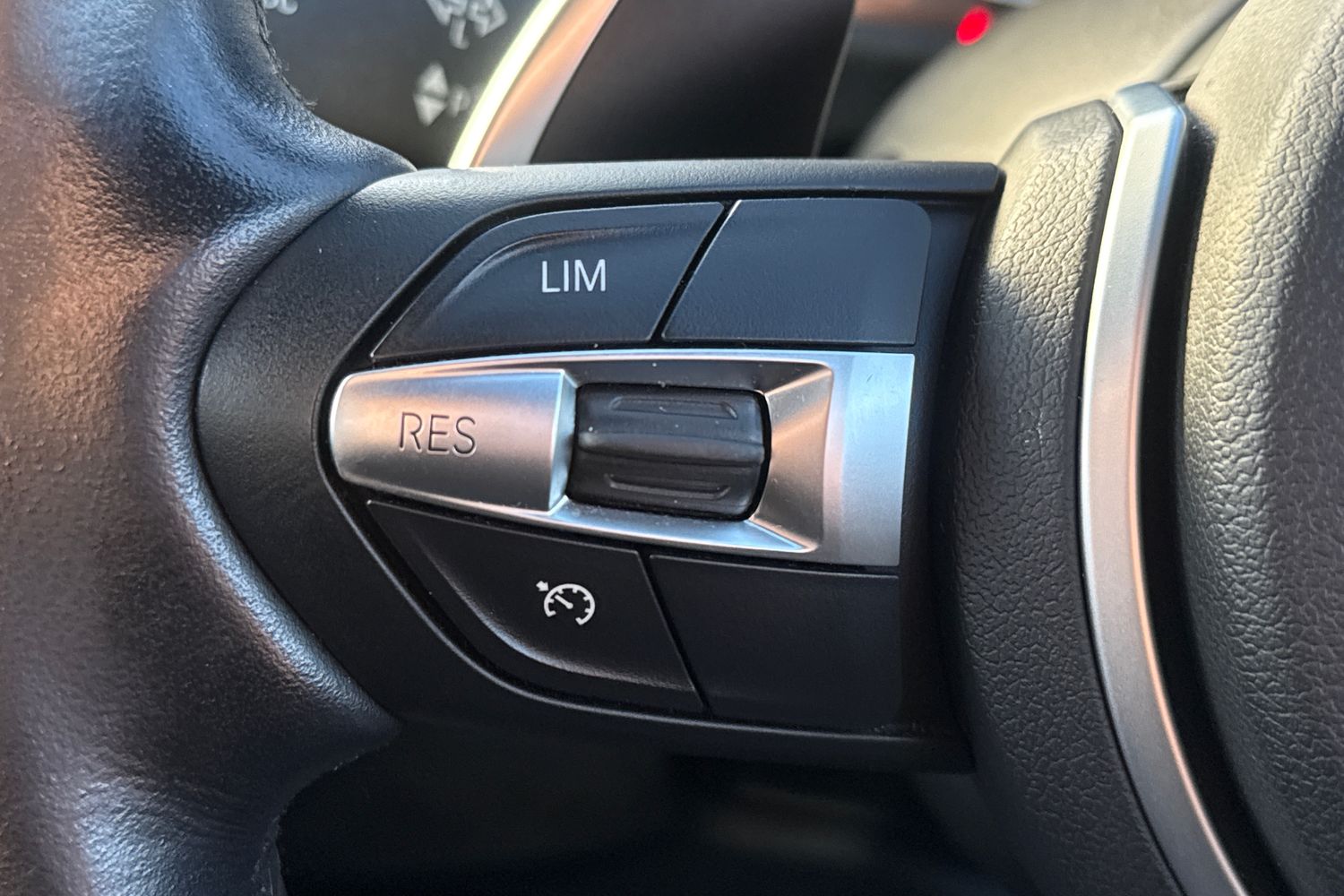 Used BMW 3 Series 2018 for sale - 77515081: Photo 12