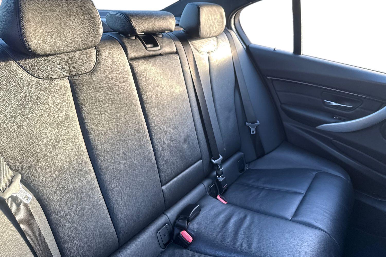 Used BMW 3 Series 2018 for sale - 77515081: Photo 17