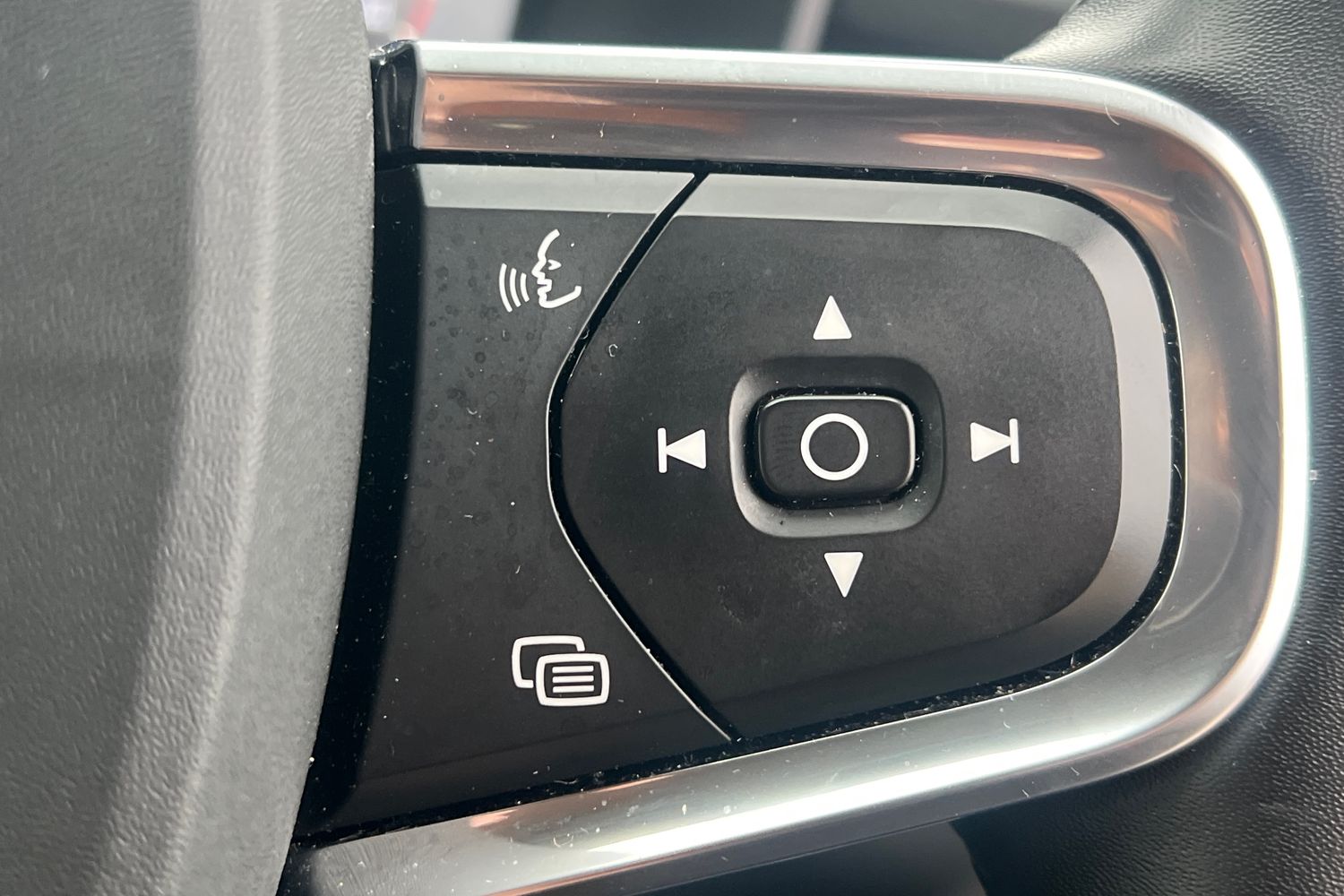 Used Volvo XC40 2021 for sale - 77527725: Photo 15