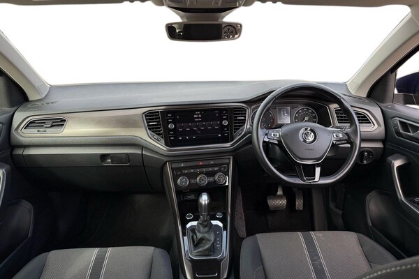 Used Volkswagen T-Roc 2019 for sale - 76148845: Photo 3