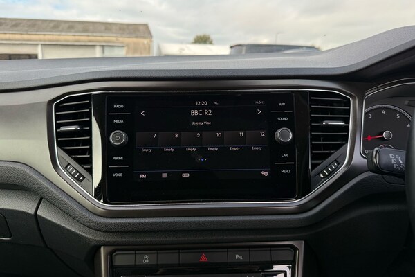 Used Volkswagen T-Roc 2019 for sale - 76148845: Photo 6