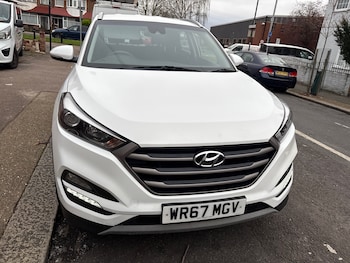 Used Hyundai TUCSON 2017 for sale - 77919389: Photo
