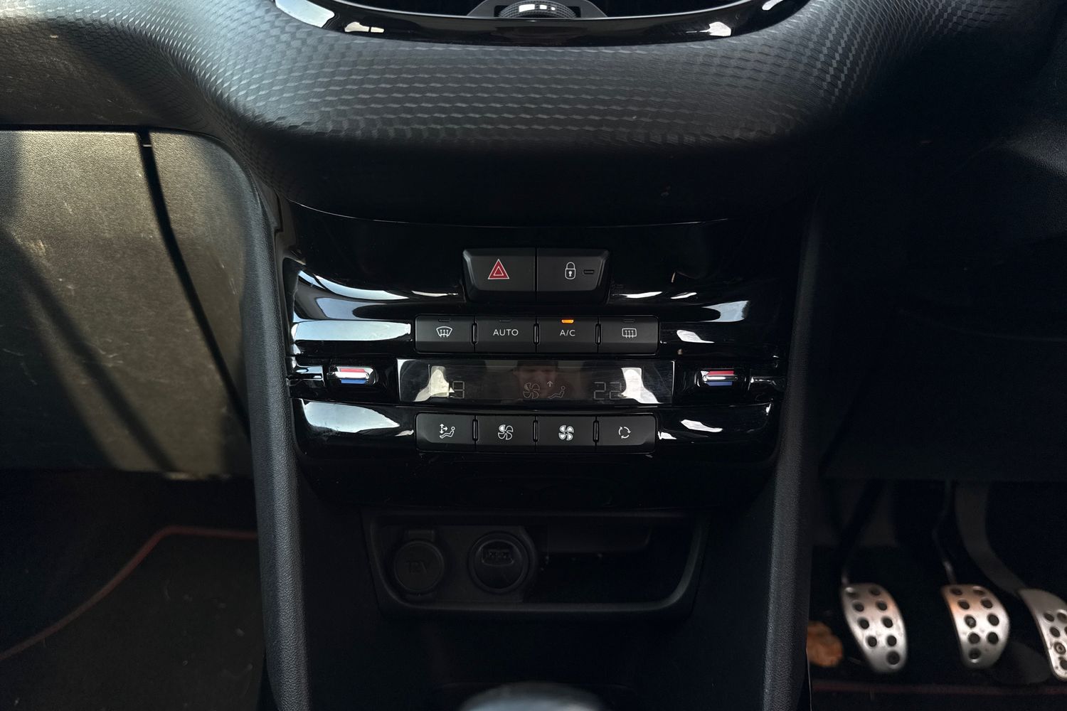 Used Peugeot 2008 2019 for sale - 77415289: Photo 9