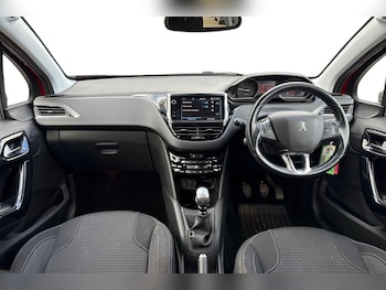 Used Peugeot 208 2018 for sale - 76133702: Photo