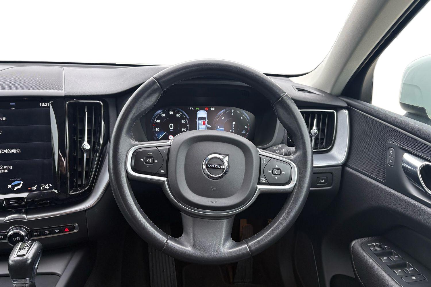 Used Volvo XC60 2020 for sale - 76411546: Photo 5