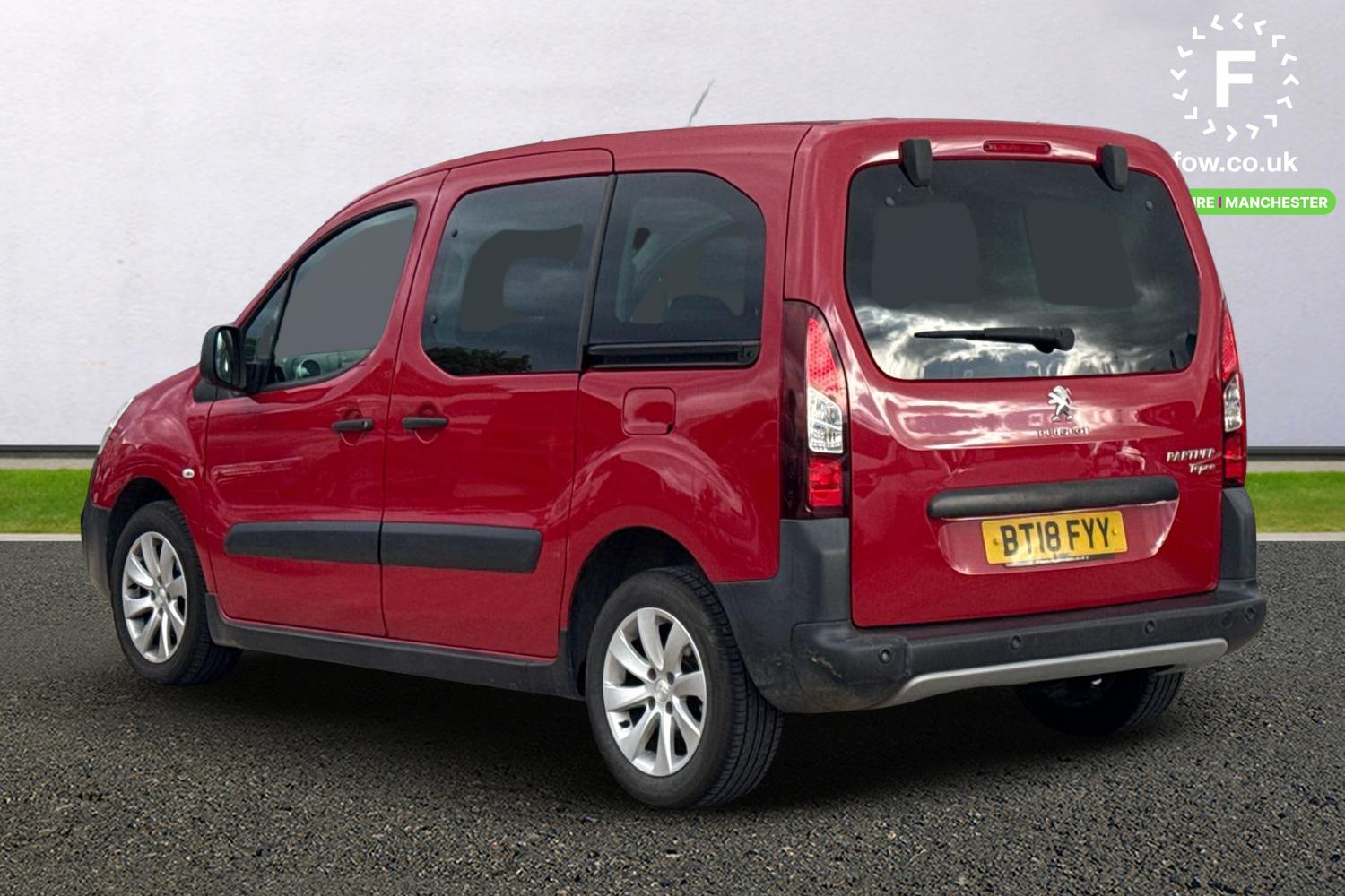Used Peugeot Partner Tepee 2018 for sale - 76030529: Photo 2