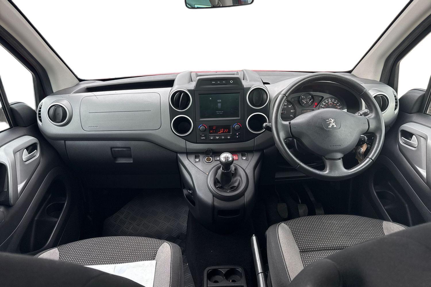 Used Peugeot Partner Tepee 2018 for sale - 76030529: Photo 3