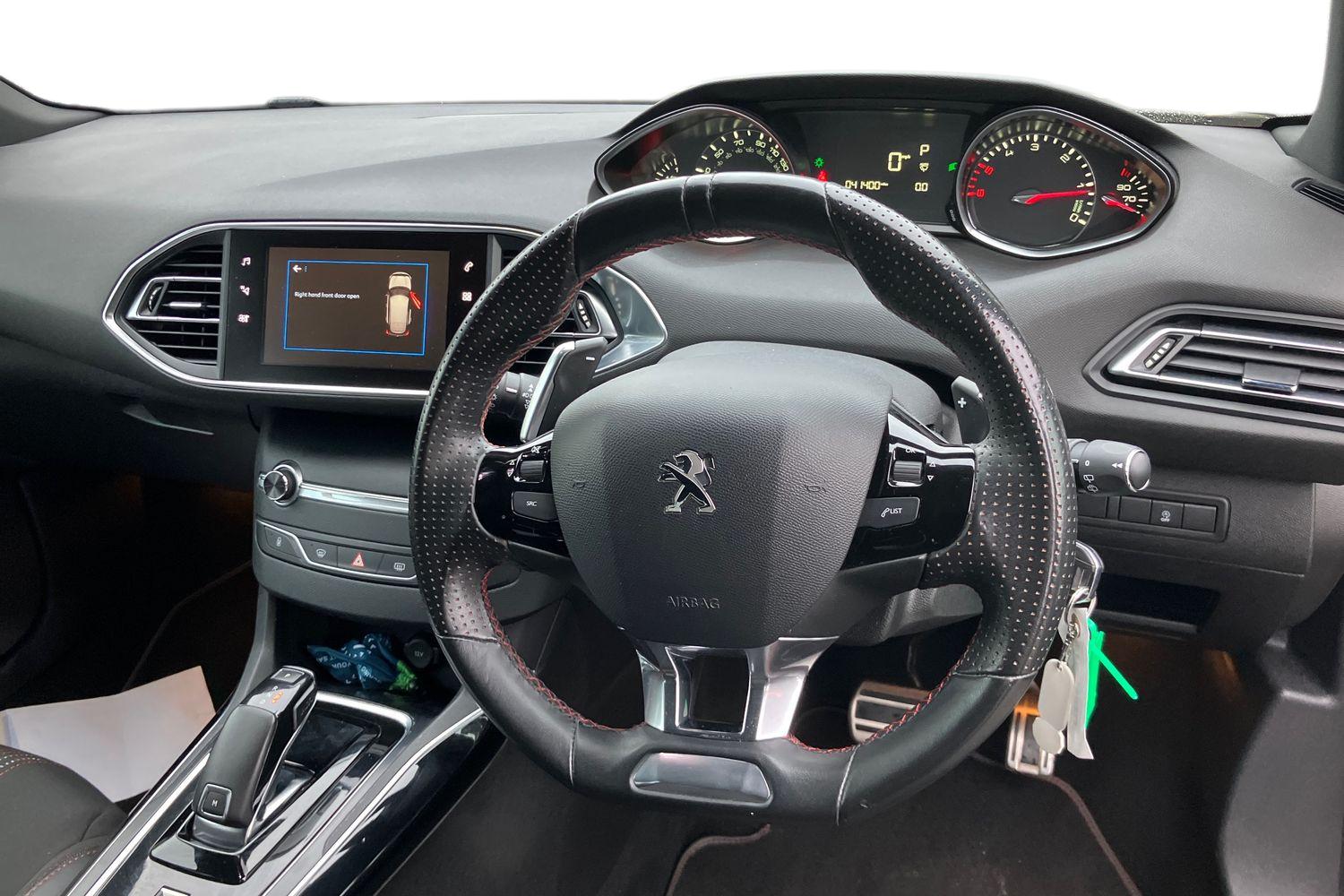 Used Peugeot 308 2018 for sale - 76630008: Photo 3