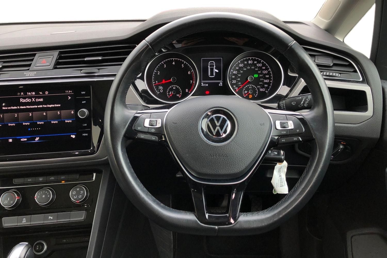 Used Volkswagen Touran 2021 for sale - 77194945: Photo 5