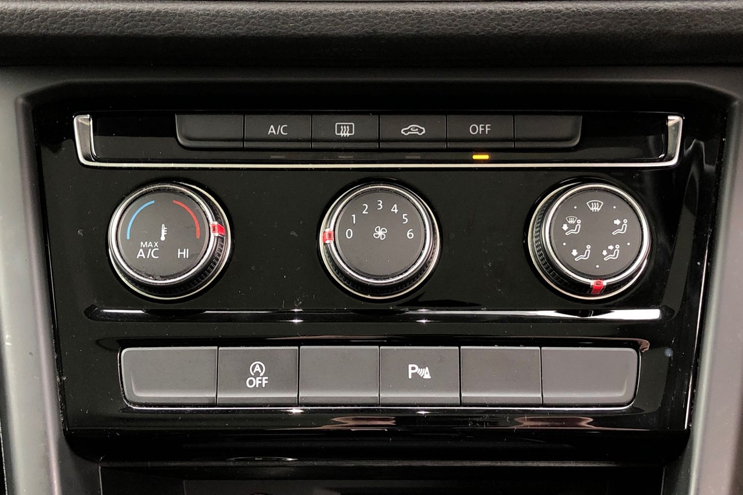 Used Volkswagen Touran 2021 for sale - 77194945: Photo 9