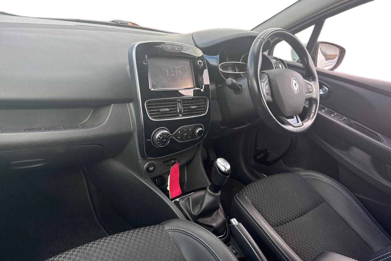 Used Renault Clio 2017 for sale - 76346414: Photo 4