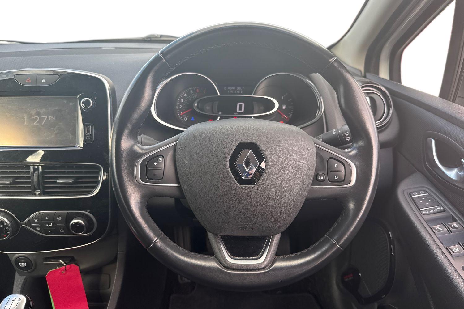 Used Renault Clio 2017 for sale - 76346414: Photo 5