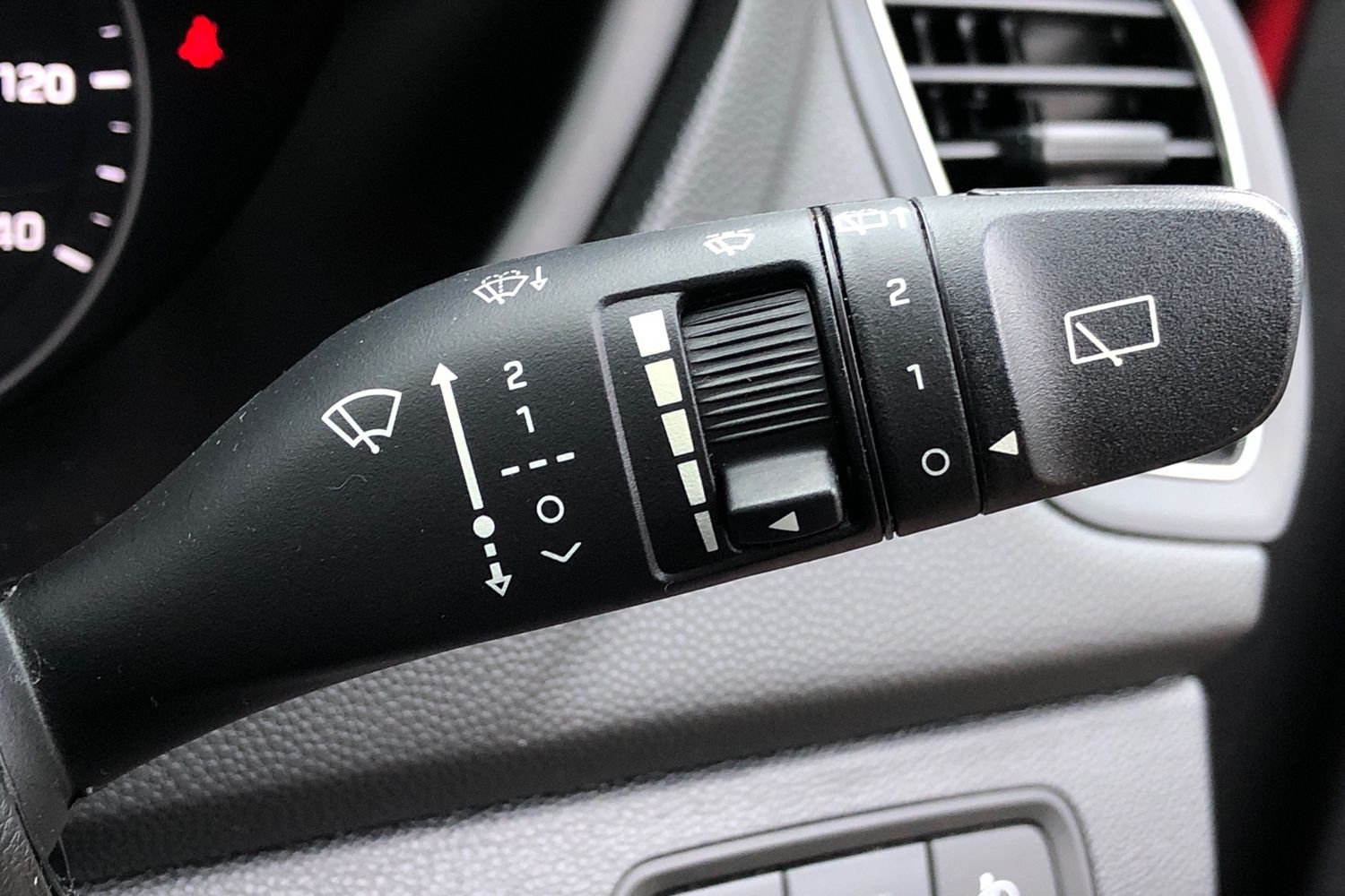 Used Hyundai i20 2019 for sale - 77577636: Photo 8