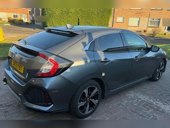 Used Honda Civic 2019 for sale - 77139078: Photo