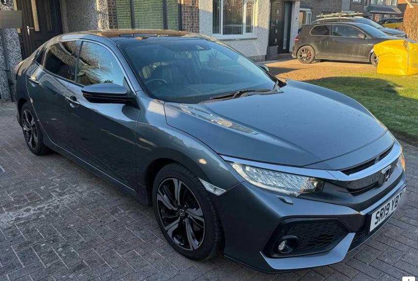Used Honda Civic 2019 for sale - 77139078: Photo 3