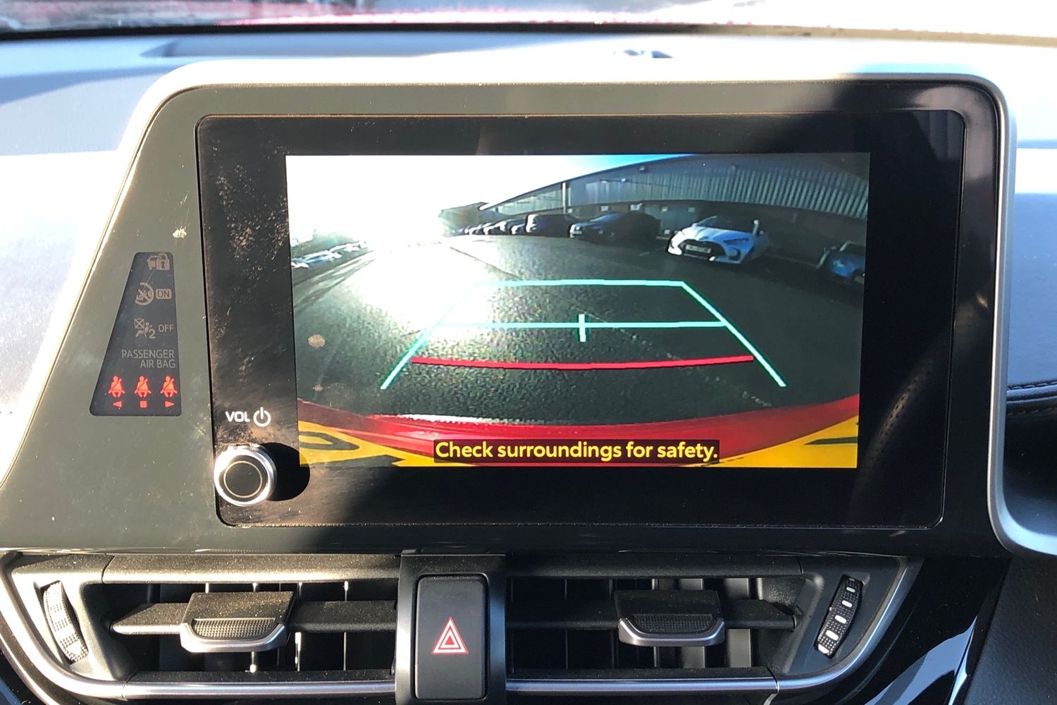 Used Toyota C-HR 2023 for sale - 77759840: Photo 11