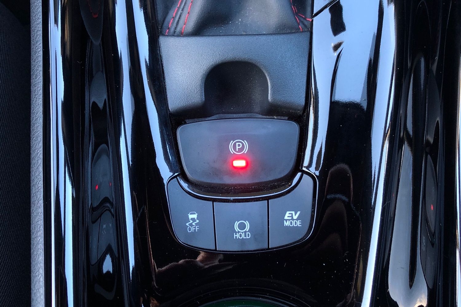 Used Toyota C-HR 2023 for sale - 77759840: Photo 14