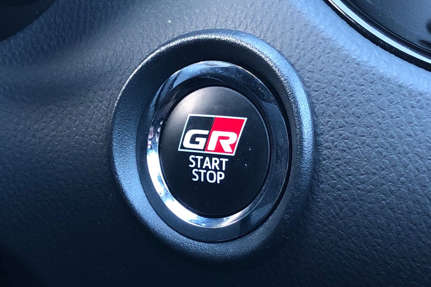 Used Toyota C-HR 2023 for sale - 77759840: Photo 15