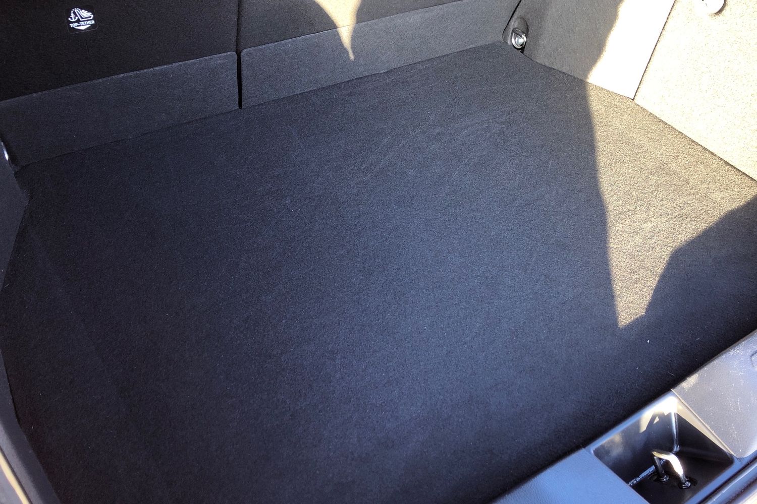 Used Toyota C-HR 2023 for sale - 77759840: Photo 18