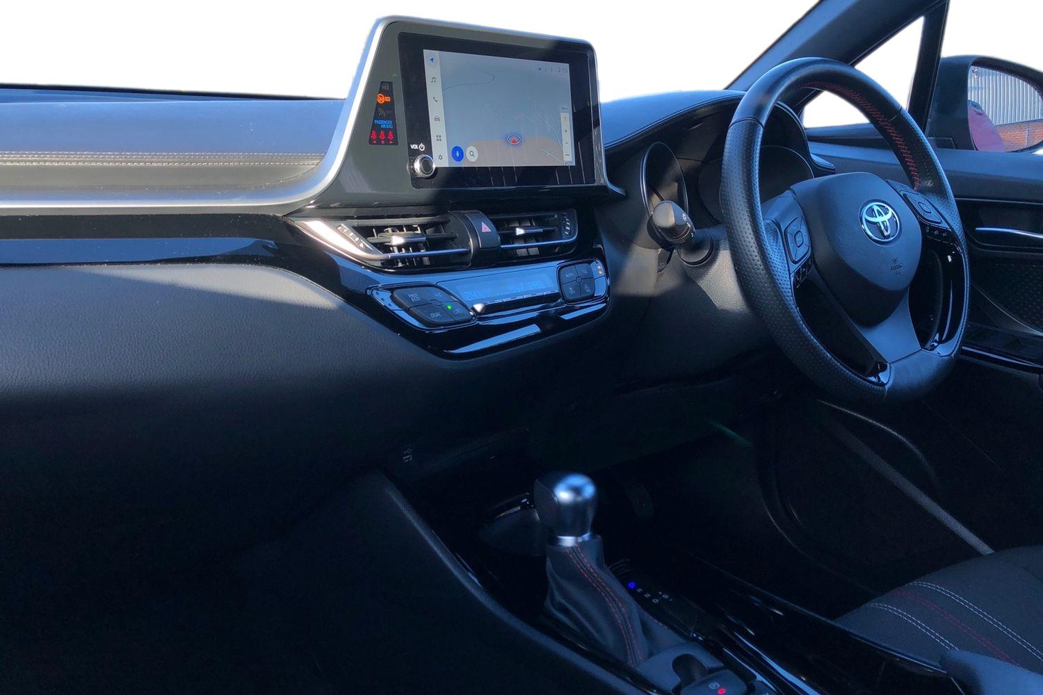 Used Toyota C-HR 2023 for sale - 77759840: Photo 4