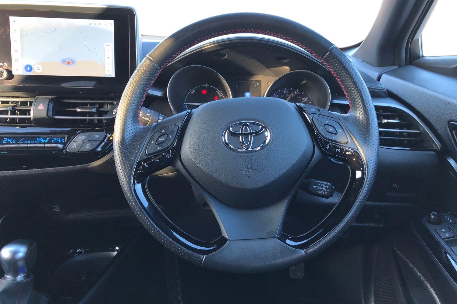 Used Toyota C-HR 2023 for sale - 77759840: Photo 5