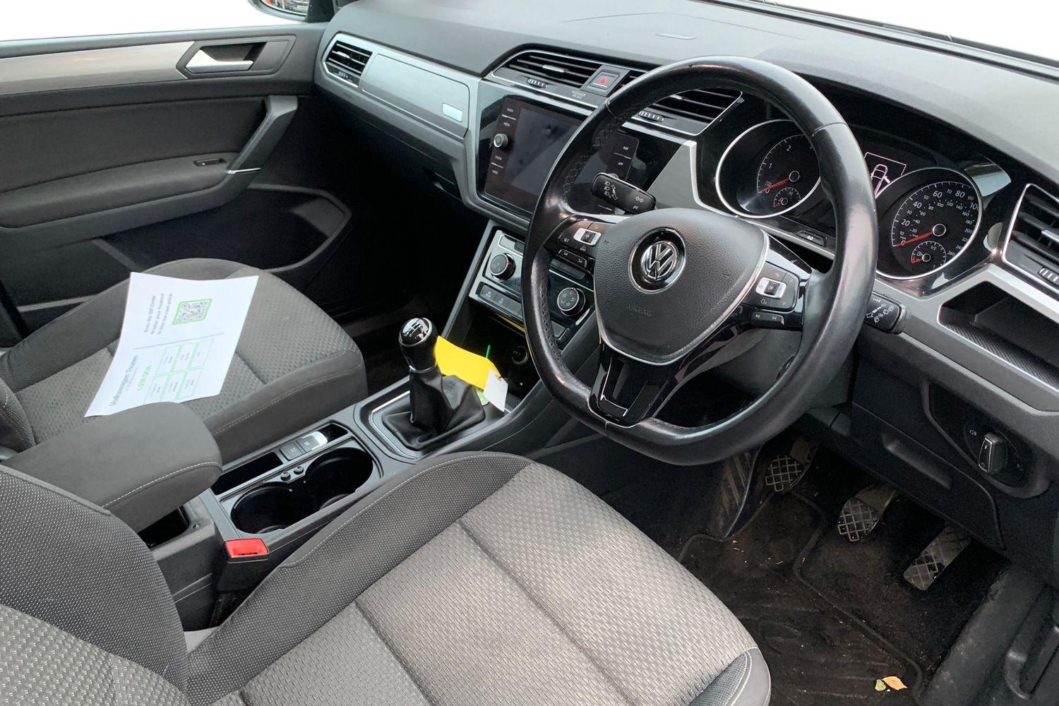 Used Volkswagen Touran 2018 for sale - 76949586: Photo 3