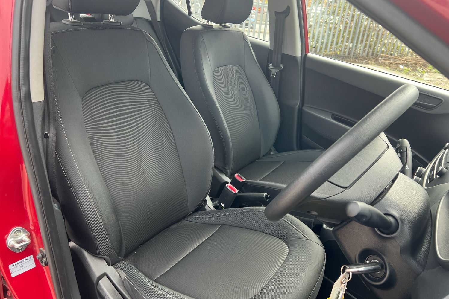 Used Hyundai i10 2017 for sale - 75925056: Photo 12