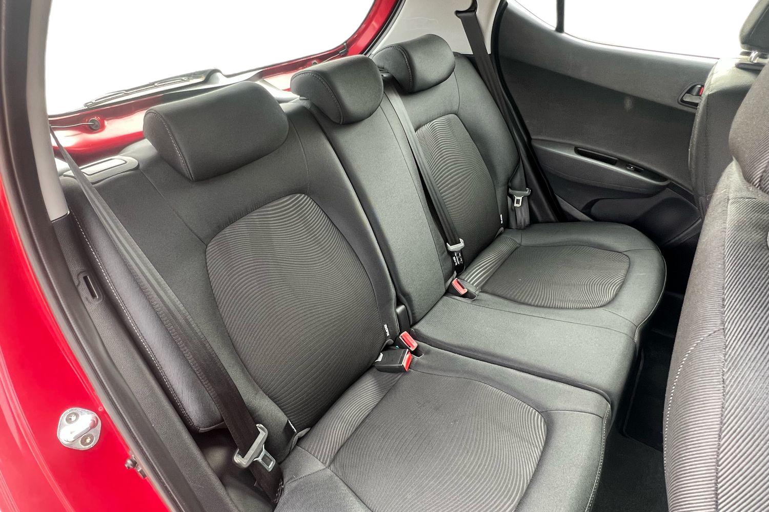Used Hyundai i10 2017 for sale - 75925056: Photo 13